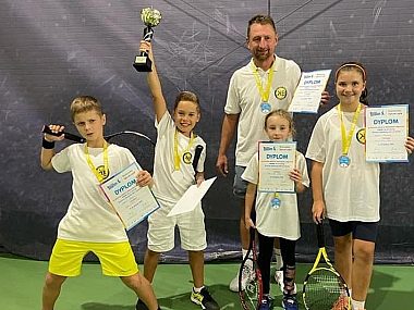Podstawy tenisa dla dzieciaków na koniec wakacji Tennis Twam Tychy