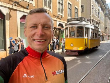 Rowerem z Siemianowic do Lizbony. Dla chorej 12-latki Tomasz Dzierga