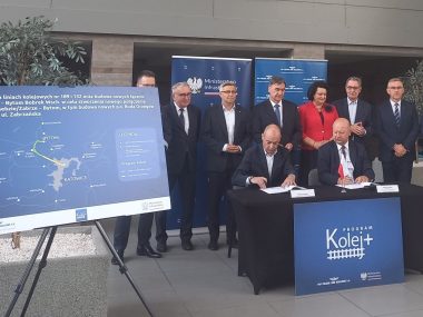 Kolej Plus, PiS i kampania wyborcza. Bez samorządowców Umowa na Kolej Plus Bytom Chebzie MIW 7