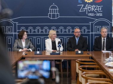 Park Hutniczy zostanie zrewitalizowany za 8,8 mln złotych Umowa na rewitalizacje Parku Hutniczego w Zabrzu podpisana