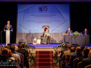 Uroczysta sesja Rady Miejskiej w Świętochłowicach Uroczysta sesja Rady Miejskiej w Świętochłowicach