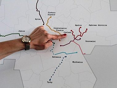 Szybka ścieżka rowerowa w mieście Velostrada w Rudzie Śląskiej