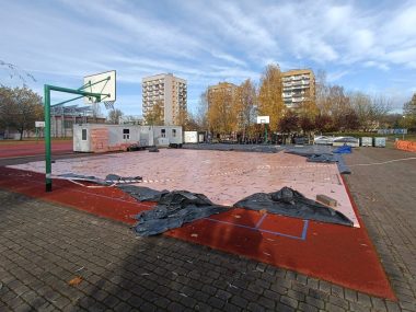 W Chorzowie powstaną dwa lodowiska na sezon 2023/2024 W Chorzowie powstaną dwa lodowiska na sezon 20232024 1