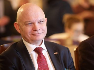 Poseł PiS ostrzega: Tusk i PO wprowadzą mięso na kartki Waldemar Andzel