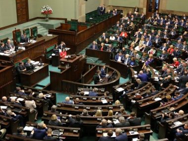 W Chorzowie zdecydowane zwycięstwo Koalicji Obywatelskiej Wybory 2023 W Chorzowie wygrała Koalicji Obywatelska Za nią jest Prawo i Sprawiedliwość