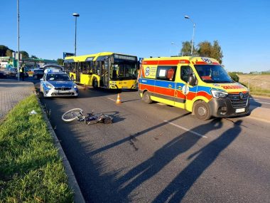 Potrącenie rowerzystki przez samochód przy ul. Bytomskiej Wypadek Bytomska