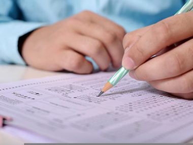 Wysoka zdawalność tegorocznych maturzystów Wysoki wynik zdawalności matur w Dąbrowie Górniczej