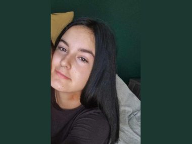 Zaginęła 14-letnia Olivia Kot, widziana była w Piekarach Zaginęła Olivia Kot
