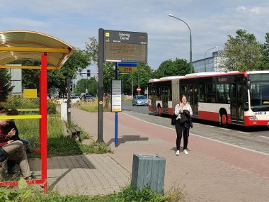 Zmiany w kursowaniu linii autobusowej nr M2 i 606 Zmiany w komunikacji miejskiej M2 w Dąbrowie Górniczej