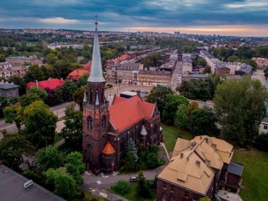 Zwiedzanie kościoła ewangelickiego w Świętochłowicach Zwiedzanie kościoła ewangelickiego w Świętochłowicach