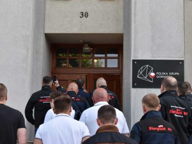 Związkowcy w siedzibie PGG Sierpień 80 1 Związkowcy w siedzibie PGG Sierpień 80 1
