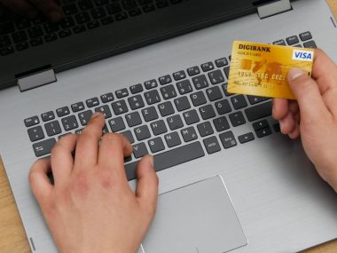 Kolejne dwie osoby straciły pieniądze przez oszustów Kolejni rudzianie oszukani