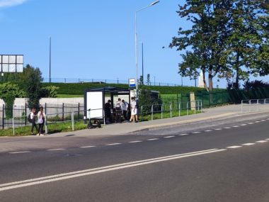 Razem pili, a potem skatowali 51-latka Zakrwawionego mężczyznę zauważyli na przystanku przechodnie