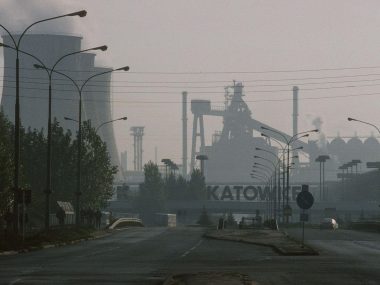 Jeden poranek przed Hutą Katowice na zdjęciach z 1993 roku Dabrowa gornicza huta katowice 3