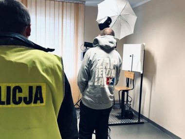 Nocna wpadka w Bielszowicach. Rowerzysta okazał się dilerem Diler-rowerzysta wpadł w Bielszowicach