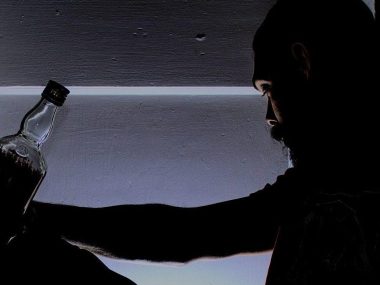 Rodzice "na bani". Przerażone dziecko szukało pomocy Pijani rodzice mieli 2,6 i 2,1 promila