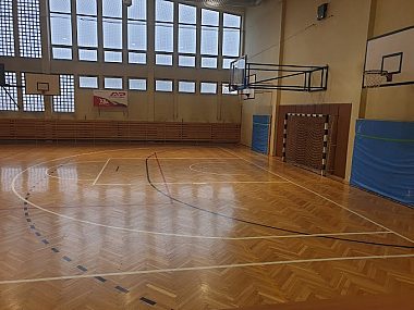 Śmierć podczas gry w koszykówkę w hali technikum Hala sportowa w ZS4 w Tychach
