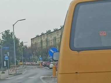 Budowa kanalizacji w Halembie. Remont czy już styl życia? Halemba w korkach. Kolejne utrudnienia od dziś