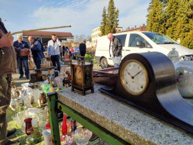 Tyski Jarmark Staroci wraca od stycznia 2023 Jarmark staroci tychy październik 2022 30