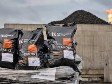 Węgla nie ma, w Bytomiu mają koks. Można nim palić w piecach Koks opałowy z Bytomia