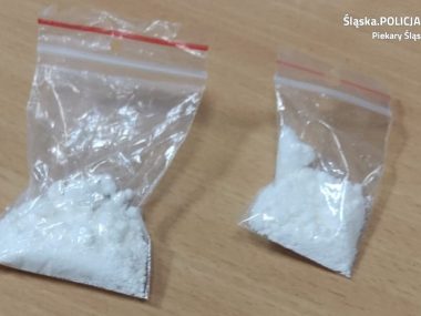 Amfetamina w Piekarach Śląskich. 43 i 39-latek zatrzymani Kolejne osoby z narkotykami w piekarach