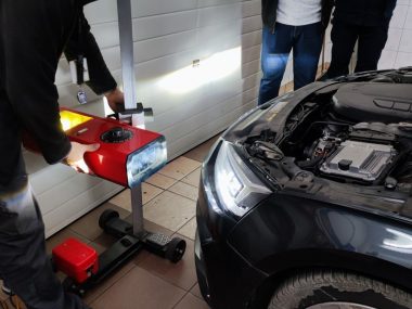 W soboty można bezpłatnie sprawdzić światła W sobotę można za darmo sprawdzić ustawienie świateł