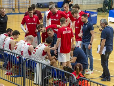 Polonia gotowa na pierwszą ligę. Jest licencja i nowy zespół Koszykowka 1 liga polonia bytom