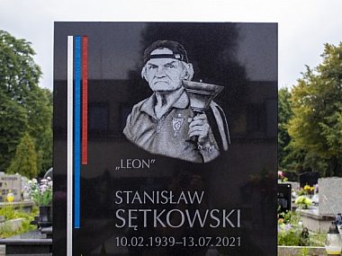 Mija rok od śmierci Leona, wiernego kibica Górnika Zabrze Leon
