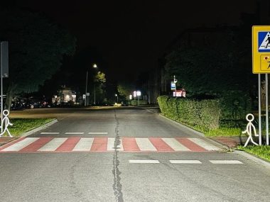 Odblaskowe ludziki ostrzegają w Bytomiu kierowców Ludzik Bytom 5