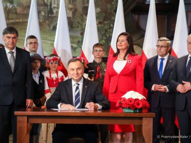 Narodowy Dzień Powstań Śląskich. To data... podziału Śląska Słynni malarze malują Narodowy Dzień Powstań Śląskich