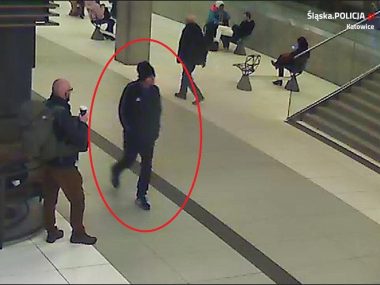 Wbił nóż w udo mężczyzny przy wejściu na dworzec PKP Nożownik PKP Katowice 6