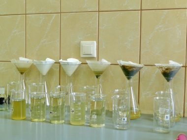 Problemy z wodą w Piekarach Śląskich. MPWiK uspokaja Piekary Śląskie brudna woda
