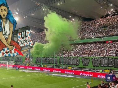 Kibice Legii chcieli obrazić Podolskiego. Zawiodła geografia Podolski legia