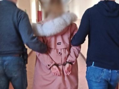 Uwaga! Oszustka podawała się za pracownicę administracji Oszustka okradała mieszkania podając się za pracownicę administracji