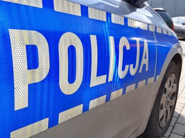 Znów "zrobili" seniorkę. Straciła prawie 14 tysięcy złotych Fałszywy policjant okradł seniorkę