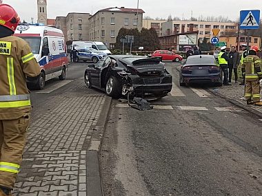 Pościg i wypadek jak z filmu w centrum Orzesza Pościg kradzione audi orzesze 26 01 2023 4