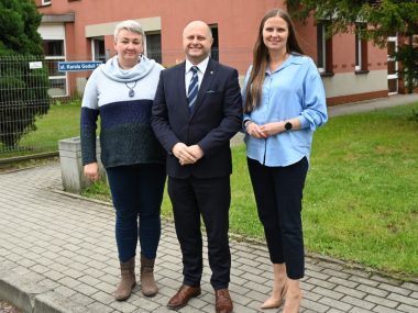 Wiadomości Rudzkie tracą prezesa i przenoszą się na Godulę Joanna Sochacka, Michał Pierończyk i Anna Piątek-Niewęgłowska. Czyj uśmiech jest szczery?