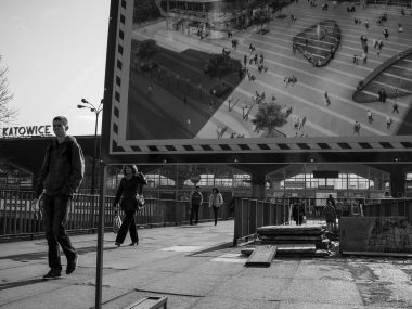 Przemiana Katowic w Tęczy. Najnowsza tyska fotowystawa Wystawa fotograficzna "Przemiana"