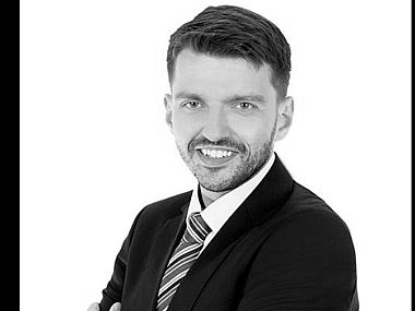 Nie żyje wójt gminy Jaworze k. Bielska-Białej. Wypadł z okna Radosław Ostałkiewicz