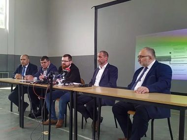 Radni PiS i Damiana Bartyli składają zawiadomienie do CBA Republika kolesi