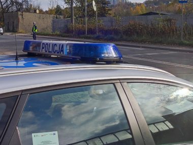 Uwaga na rowerzystów! Tak, nadal jeżdżą Rowerzysta