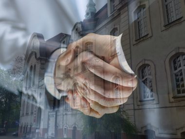 Kto jest kim w radach nadzorczych miejskich spółek Spolki