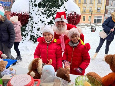 Przed nami III Świąteczny Piekarski Kiermasz Zabawek Swiateczny piekarski kiermasz zabawek 3