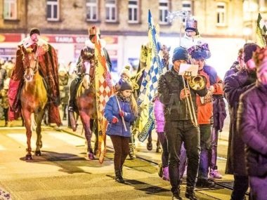 Święto Trzech Króli w Świętochłowicach Swietochlowice orszak trzech kroli