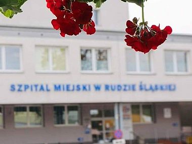 Koniec oddziału otolaryngologicznego w Rudzie Śląskiej Kwiatek na drogę. Koniec oddziału otolaryngologicznego