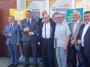 Marka Wesołego popierają byli prezydenci Rudy Śląskiej Marek Wesoły z byłymi prezydentami miasta
