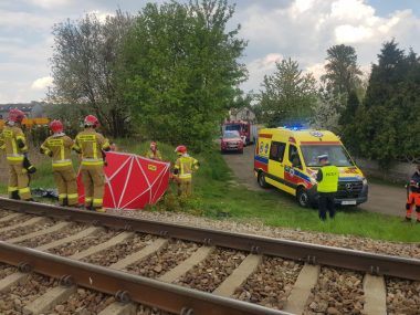 Śmiertelne potrącenie na torach w Katowicach Wypadek śmiertelny tory Katowice Piotrowice