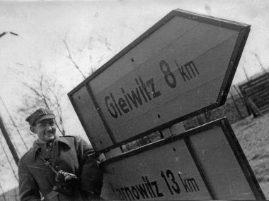 Rok 1945. "Wyzwalanie" Górnego Śląska przez Armię Czerwoną Rok 1945. "Wyzwalanie" Górnego Śląska przez Armię Czerwoną