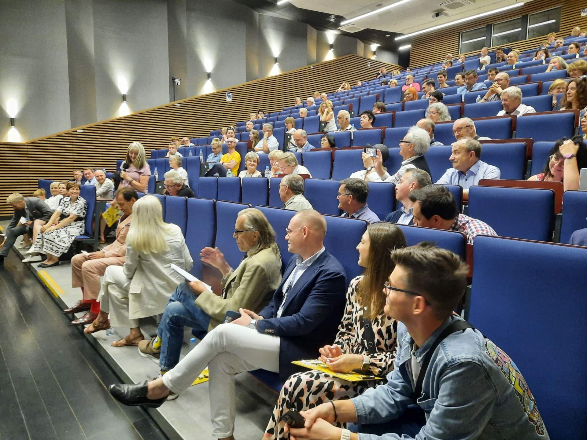 Konferencja wokol slaskiej godki 01