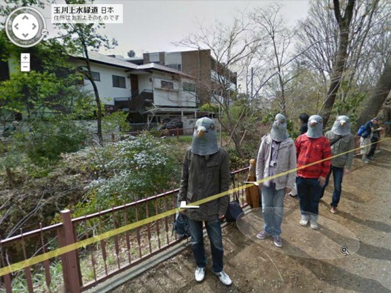 Ludzie udający gołębie w Japonii.